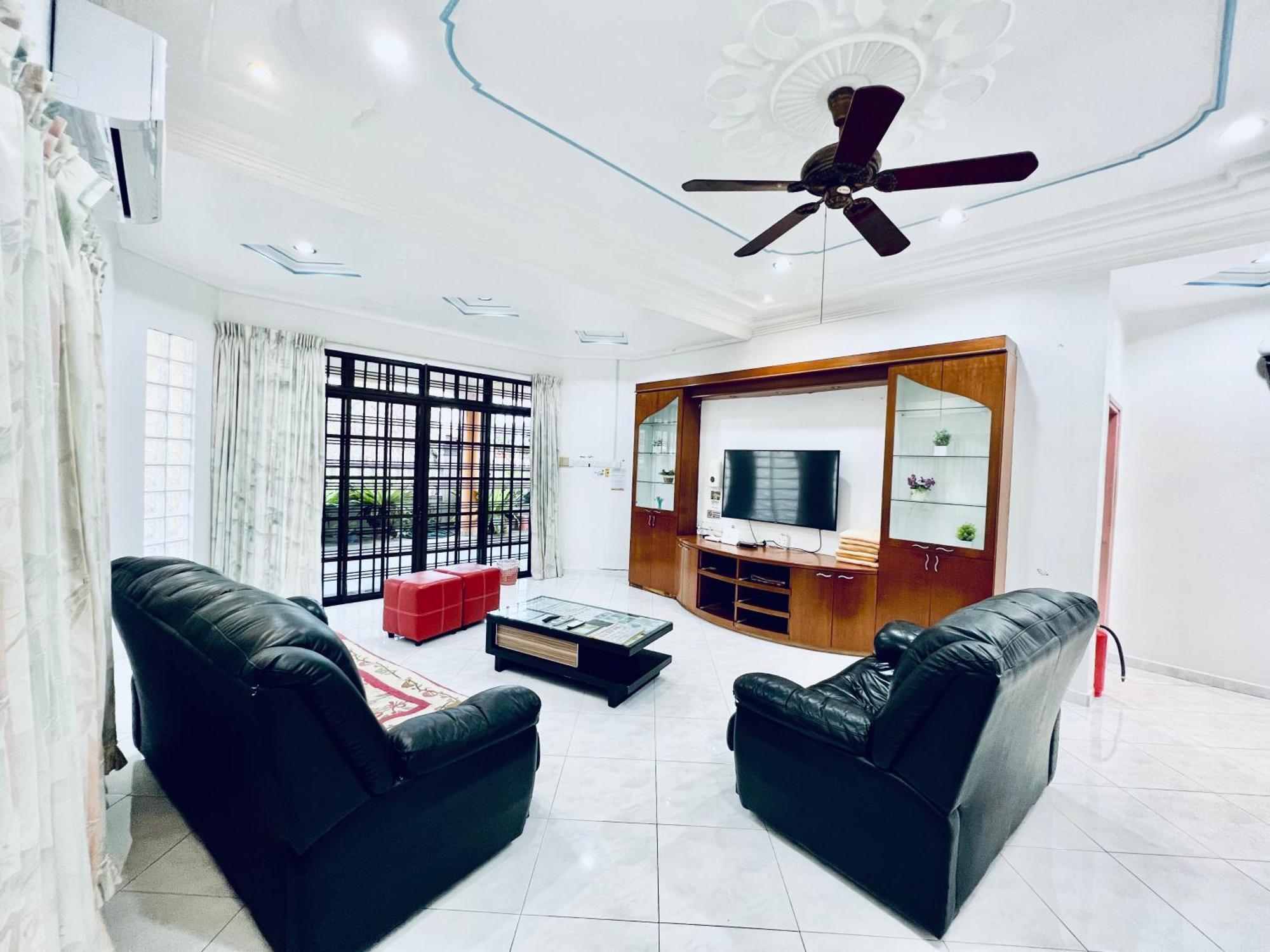 Singhome Holiday House Мерсинг Экстерьер фото